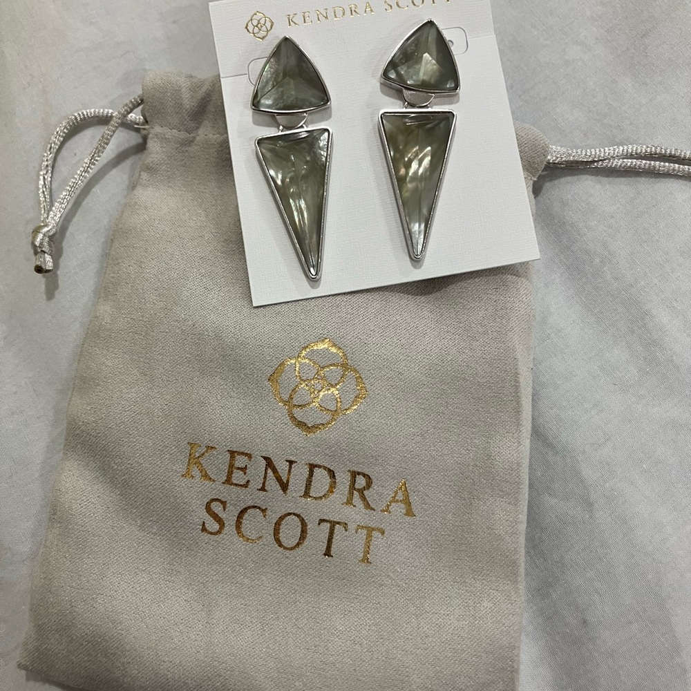 Kendra Scott Vivian Statement Earrings - Rhodium Gray Illusion